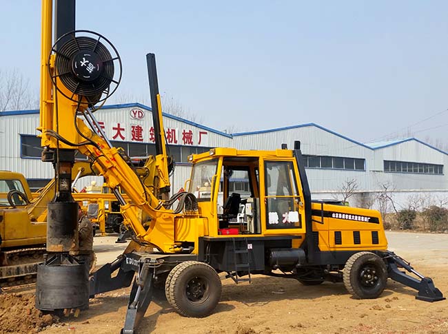 滕州擼擼社免费下载安装小型輪式旋挖機圖一